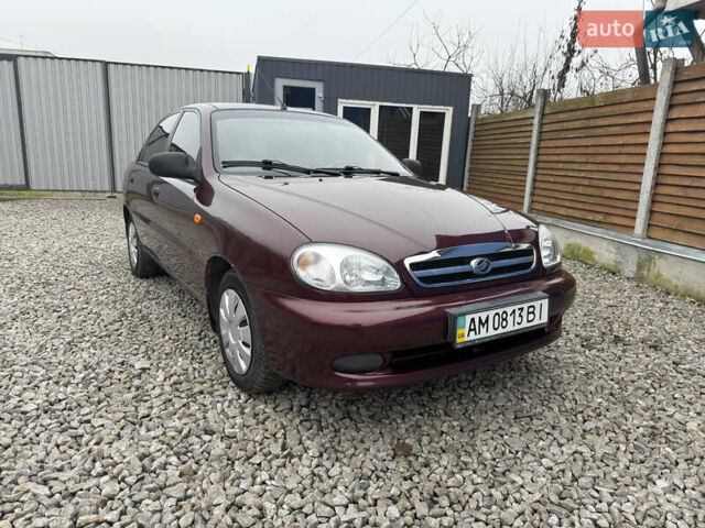 Красный ЗАЗ Сенс, объемом двигателя 1.3 л и пробегом 46 тыс. км за 2900 $, фото 2 на Automoto.ua