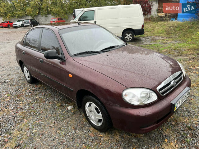 Червоний ЗАЗ Sens, об'ємом двигуна 1.3 л та пробігом 70 тис. км за 2000 $, фото 1 на Automoto.ua