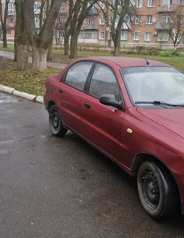 Червоний ЗАЗ Sens, об'ємом двигуна 1.3 л та пробігом 120 тис. км за 1250 $, фото 2 на Automoto.ua