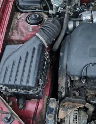 Червоний ЗАЗ Sens, об'ємом двигуна 1.3 л та пробігом 120 тис. км за 1250 $, фото 10 на Automoto.ua