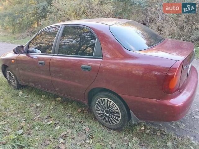 Красный ЗАЗ Сенс, объемом двигателя 1.3 л и пробегом 155 тыс. км за 2400 $, фото 3 на Automoto.ua