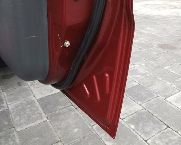 Красный ЗАЗ Сенс, объемом двигателя 1.3 л и пробегом 156 тыс. км за 2500 $, фото 9 на Automoto.ua