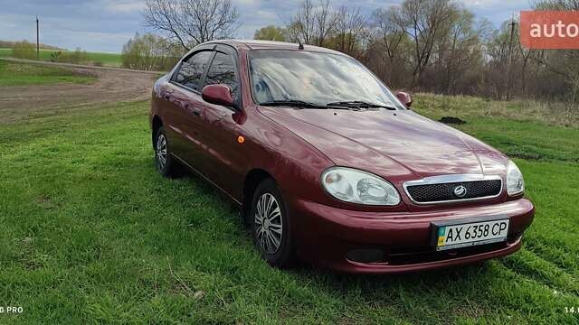 Красный ЗАЗ Сенс, объемом двигателя 1.3 л и пробегом 121 тыс. км за 2800 $, фото 2 на Automoto.ua