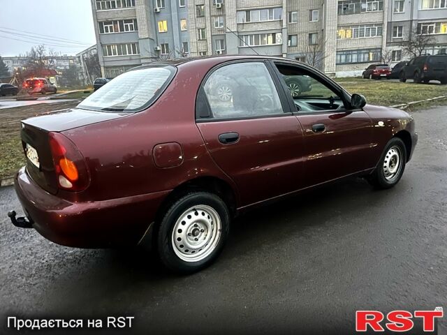 Красный ЗАЗ Сенс, объемом двигателя 1.3 л и пробегом 150 тыс. км за 4000 $, фото 2 на Automoto.ua