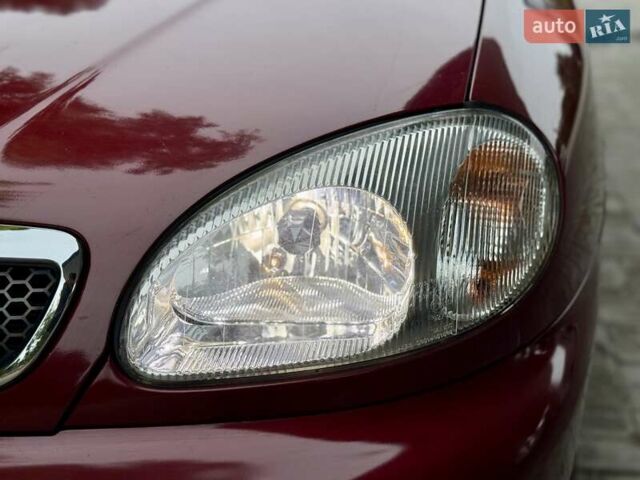 Червоний ЗАЗ Sens, об'ємом двигуна 1.3 л та пробігом 45 тис. км за 3200 $, фото 5 на Automoto.ua