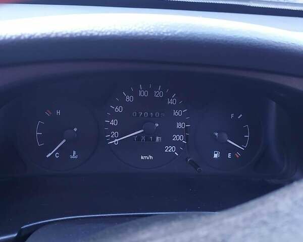 Красный ЗАЗ Сенс, объемом двигателя 1.3 л и пробегом 70 тыс. км за 2800 $, фото 9 на Automoto.ua