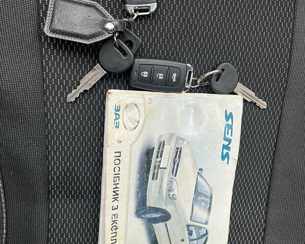 Красный ЗАЗ Сенс, объемом двигателя 1.3 л и пробегом 69 тыс. км за 2850 $, фото 22 на Automoto.ua