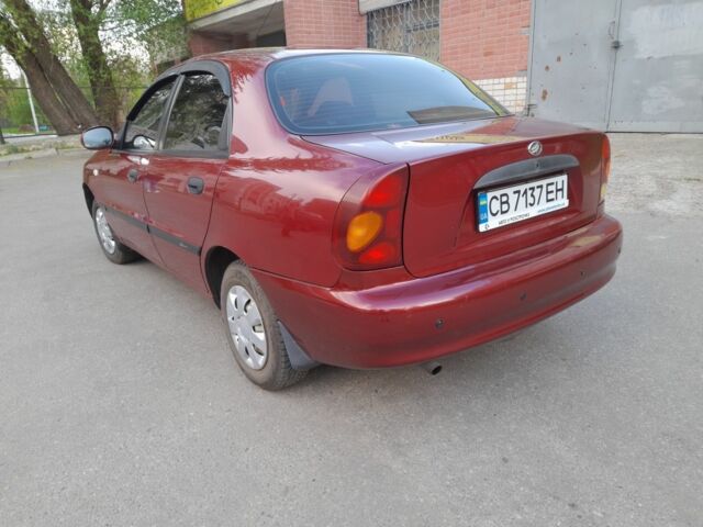 Красный ЗАЗ Сенс, объемом двигателя 1.3 л и пробегом 152 тыс. км за 2400 $, фото 1 на Automoto.ua