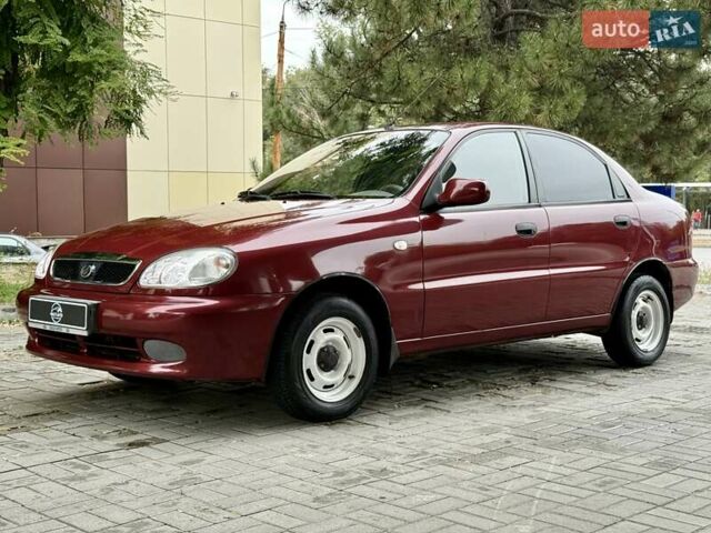 Червоний ЗАЗ Sens, об'ємом двигуна 1.3 л та пробігом 45 тис. км за 3200 $, фото 2 на Automoto.ua