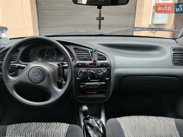 Червоний ЗАЗ Sens, об'ємом двигуна 1.3 л та пробігом 68 тис. км за 3400 $, фото 6 на Automoto.ua