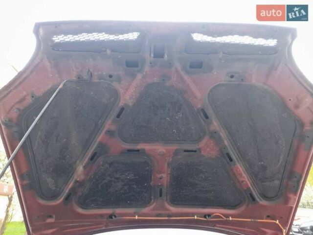 Красный ЗАЗ Сенс, объемом двигателя 1.3 л и пробегом 152 тыс. км за 2400 $, фото 2 на Automoto.ua