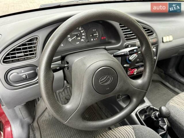 Червоний ЗАЗ Sens, об'ємом двигуна 1.3 л та пробігом 45 тис. км за 3200 $, фото 28 на Automoto.ua