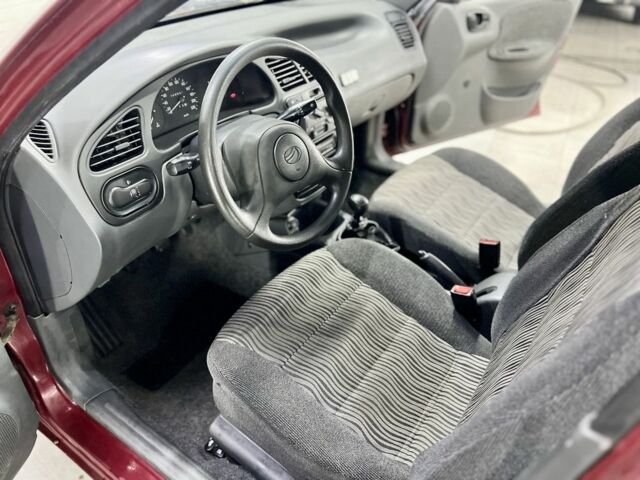Червоний ЗАЗ Sens, об'ємом двигуна 1.3 л та пробігом 48 тис. км за 2800 $, фото 15 на Automoto.ua