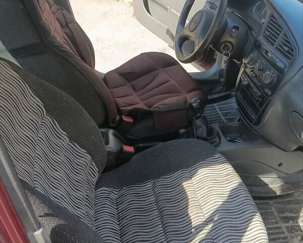 Красный ЗАЗ Сенс, объемом двигателя 1.3 л и пробегом 245 тыс. км за 2300 $, фото 7 на Automoto.ua