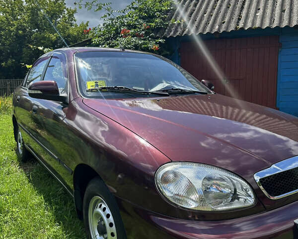 Красный ЗАЗ Сенс, объемом двигателя 1.3 л и пробегом 18 тыс. км за 3100 $, фото 1 на Automoto.ua