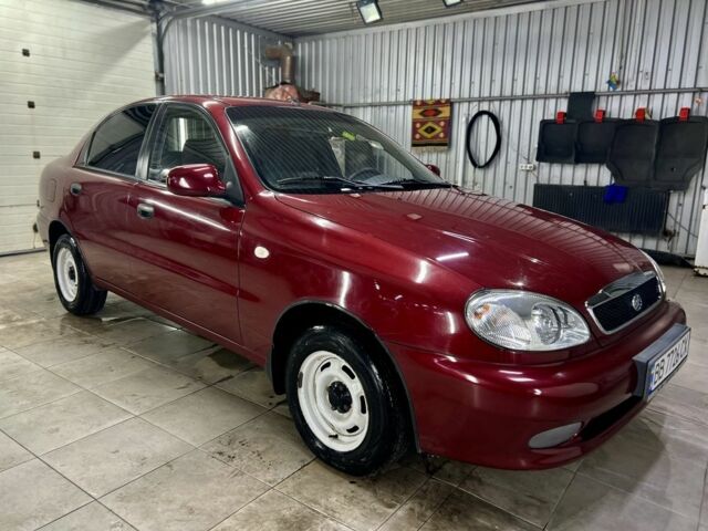 Червоний ЗАЗ Sens, об'ємом двигуна 1.3 л та пробігом 48 тис. км за 2800 $, фото 1 на Automoto.ua
