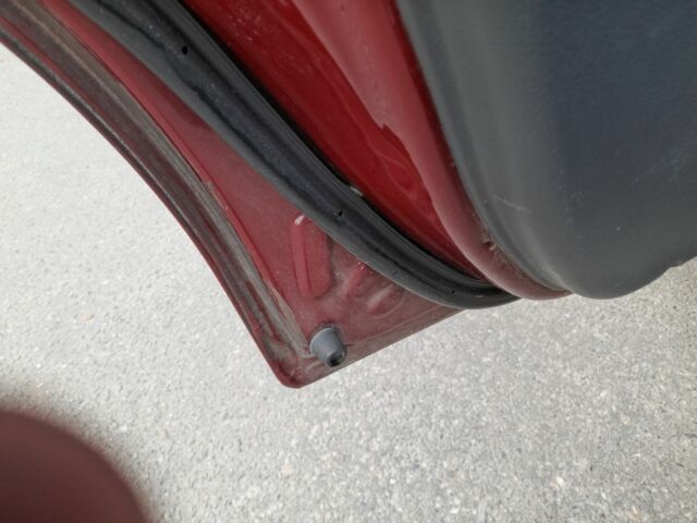 Красный ЗАЗ Сенс, объемом двигателя 1.3 л и пробегом 152 тыс. км за 2400 $, фото 7 на Automoto.ua