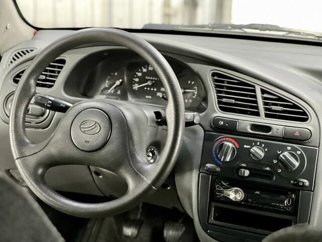 Червоний ЗАЗ Sens, об'ємом двигуна 1.3 л та пробігом 48 тис. км за 2800 $, фото 13 на Automoto.ua