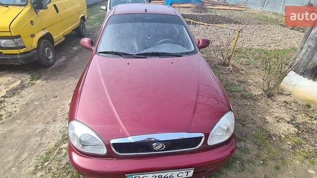 Красный ЗАЗ Сенс, объемом двигателя 2 л и пробегом 122 тыс. км за 2800 $, фото 8 на Automoto.ua