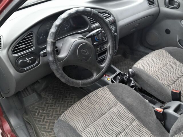 Красный ЗАЗ Сенс, объемом двигателя 1.3 л и пробегом 152 тыс. км за 2400 $, фото 21 на Automoto.ua