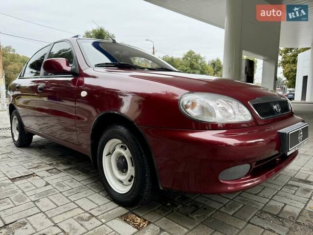 Червоний ЗАЗ Sens, об'ємом двигуна 1.3 л та пробігом 45 тис. км за 3200 $, фото 9 на Automoto.ua