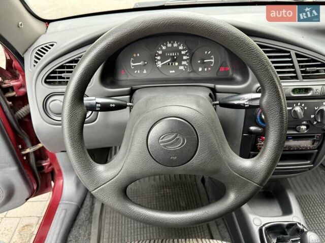 Червоний ЗАЗ Sens, об'ємом двигуна 1.3 л та пробігом 45 тис. км за 3200 $, фото 27 на Automoto.ua