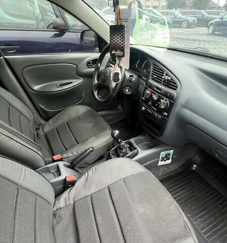 Красный ЗАЗ Сенс, объемом двигателя 1.3 л и пробегом 69 тыс. км за 2700 $, фото 3 на Automoto.ua