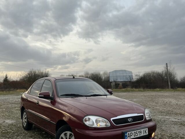 Червоний ЗАЗ Sens, об'ємом двигуна 1.3 л та пробігом 70 тис. км за 2799 $, фото 3 на Automoto.ua