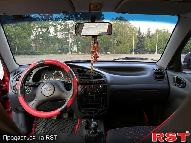 Красный ЗАЗ Сенс, объемом двигателя 1.3 л и пробегом 32 тыс. км за 3800 $, фото 12 на Automoto.ua