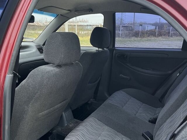 Червоний ЗАЗ Sens, об'ємом двигуна 1.3 л та пробігом 70 тис. км за 2799 $, фото 13 на Automoto.ua