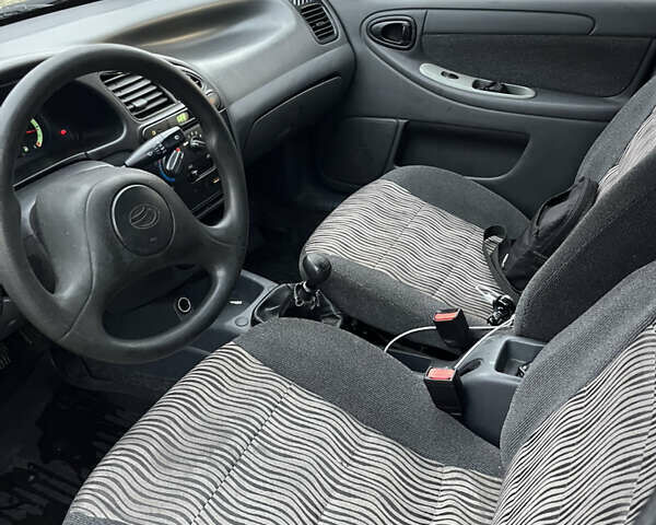 Красный ЗАЗ Сенс, объемом двигателя 1.3 л и пробегом 74 тыс. км за 2799 $, фото 14 на Automoto.ua