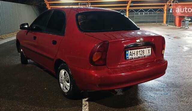 Червоний ЗАЗ Sens, об'ємом двигуна 1.3 л та пробігом 66 тис. км за 2000 $, фото 10 на Automoto.ua