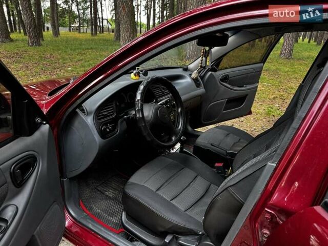 Червоний ЗАЗ Sens, об'ємом двигуна 1.3 л та пробігом 85 тис. км за 3950 $, фото 9 на Automoto.ua