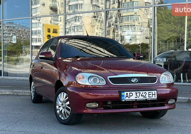 Червоний ЗАЗ Sens, об'ємом двигуна 1.3 л та пробігом 1 тис. км за 3600 $, фото 1 на Automoto.ua