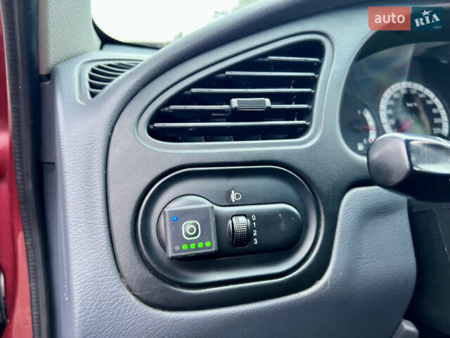 Красный ЗАЗ Сенс, объемом двигателя 1.3 л и пробегом 76 тыс. км за 3300 $, фото 29 на Automoto.ua