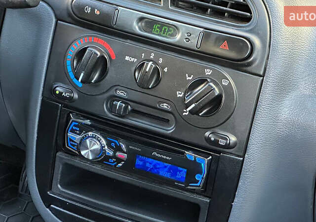 Червоний ЗАЗ Sens, об'ємом двигуна 1.3 л та пробігом 1 тис. км за 3600 $, фото 9 на Automoto.ua