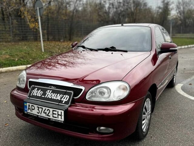 Красный ЗАЗ Сенс, объемом двигателя 1.3 л и пробегом 39 тыс. км за 3800 $, фото 1 на Automoto.ua