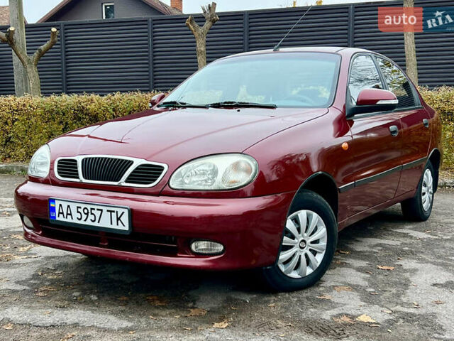 Красный ЗАЗ Сенс, объемом двигателя 1.3 л и пробегом 76 тыс. км за 3300 $, фото 2 на Automoto.ua