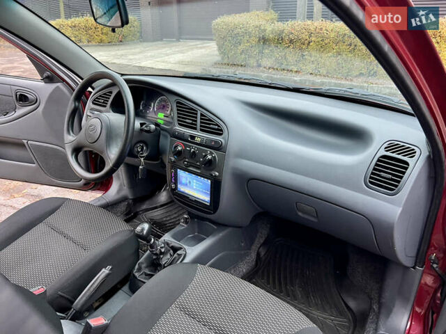 Красный ЗАЗ Сенс, объемом двигателя 1.3 л и пробегом 76 тыс. км за 3300 $, фото 27 на Automoto.ua