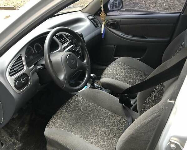 ЗАЗ Сенс, объемом двигателя 1.3 л и пробегом 107 тыс. км за 2500 $, фото 11 на Automoto.ua