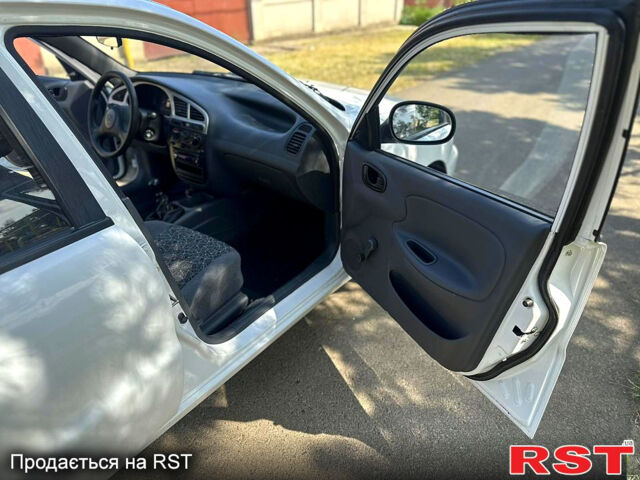 ЗАЗ Сенс, объемом двигателя 1.3 л и пробегом 151 тыс. км за 2150 $, фото 12 на Automoto.ua