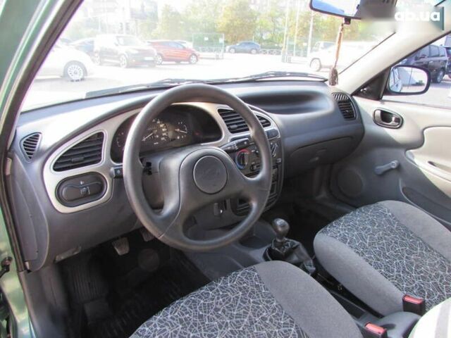 ЗАЗ Сенс, объемом двигателя 1.3 л и пробегом 35 тыс. км за 3250 $, фото 5 на Automoto.ua