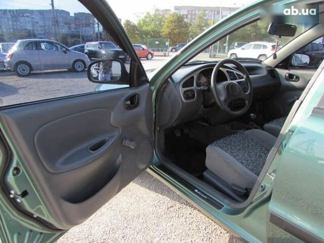 ЗАЗ Сенс, объемом двигателя 1.3 л и пробегом 35 тыс. км за 3250 $, фото 4 на Automoto.ua