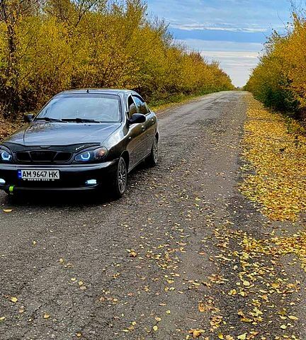 ЗАЗ Сенс, объемом двигателя 1.3 л и пробегом 140 тыс. км за 2800 $, фото 1 на Automoto.ua