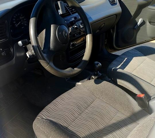 ЗАЗ Sens, об'ємом двигуна 1.3 л та пробігом 250 тис. км за 2300 $, фото 5 на Automoto.ua
