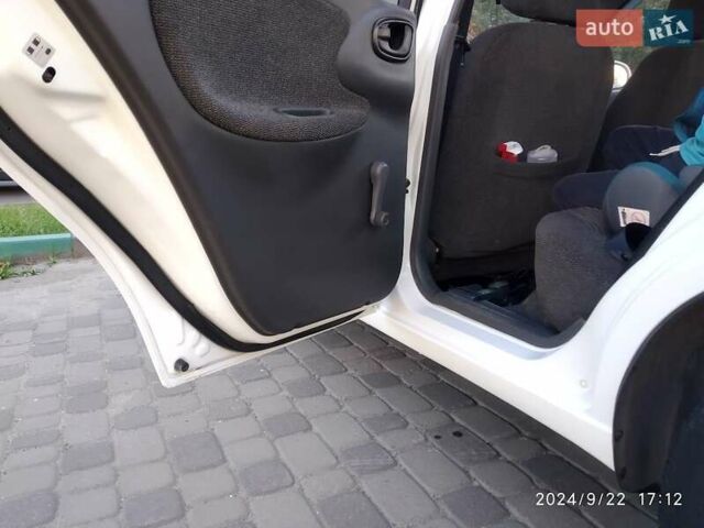 ЗАЗ Сенс, объемом двигателя 1.3 л и пробегом 107 тыс. км за 2700 $, фото 9 на Automoto.ua