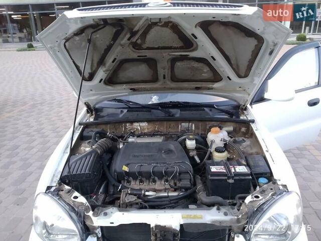 ЗАЗ Сенс, объемом двигателя 1.3 л и пробегом 107 тыс. км за 2700 $, фото 14 на Automoto.ua