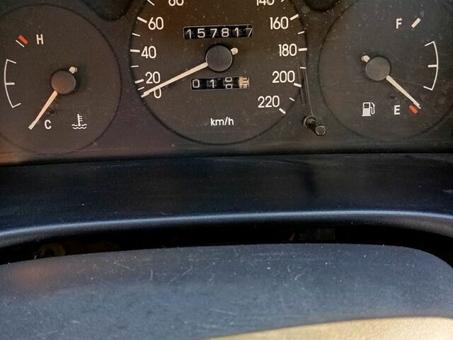 ЗАЗ Сенс, объемом двигателя 1.3 л и пробегом 155 тыс. км за 1950 $, фото 4 на Automoto.ua