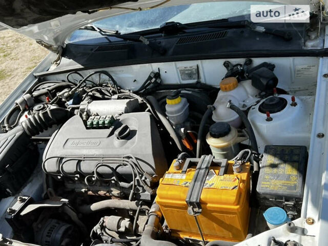 ЗАЗ Сенс, объемом двигателя 1.3 л и пробегом 257 тыс. км за 2650 $, фото 5 на Automoto.ua