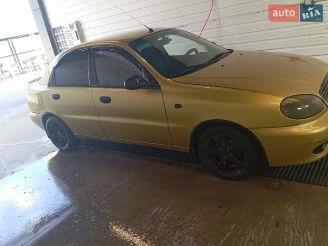 Жовтий ЗАЗ Sens, об'ємом двигуна 1.3 л та пробігом 202 тис. км за 1400 $, фото 2 на Automoto.ua